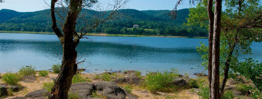 le-lac-de-st-ferreol.jpg